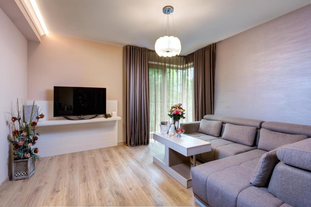 קרושונה Hotel & Relax Zone Cattleya מראה חיצוני תמונה